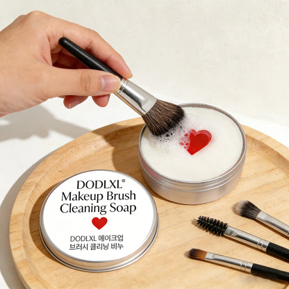 Makeup Brush Cleaning Soap with Silicone Pad 100g